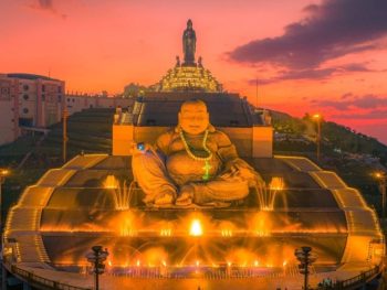 Vé Combo Đỉnh+Chùa+Buffet Cuối Tuần&Lễ (Gồm Vé Đỉnh Vân Sơn + Chùa Hang + Buffet)