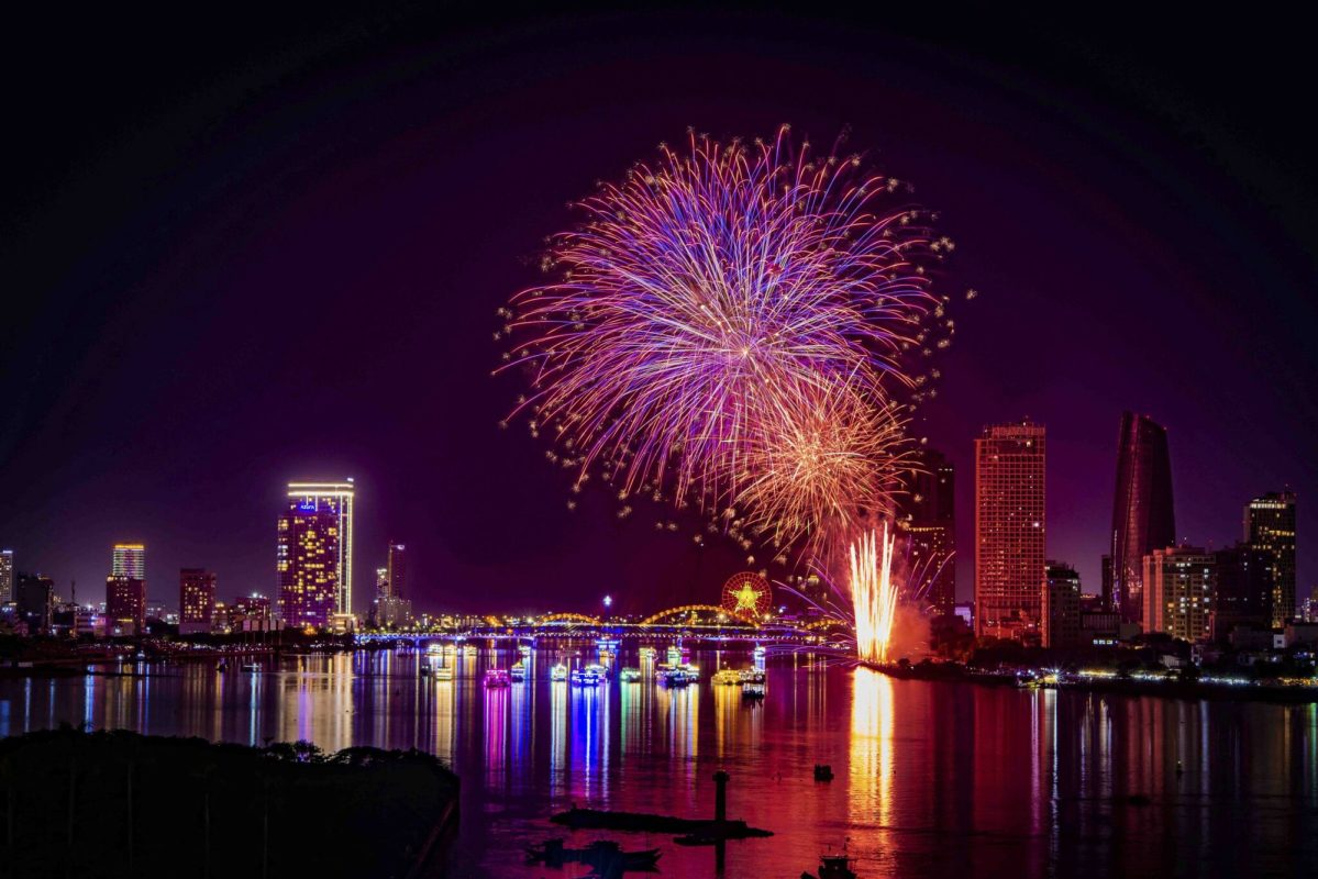 Lễ hội Pháo hoa Quốc tế Đà Nẵng 2025 (DIFF): Ánh Sáng, Sắc Màu và Khát Vọng Tương Lai