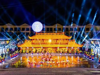 Combo All In One 2 Ngày (VinWondess + Safari + Daily tour GW + Tinh hoa Việt Nam + Venice)